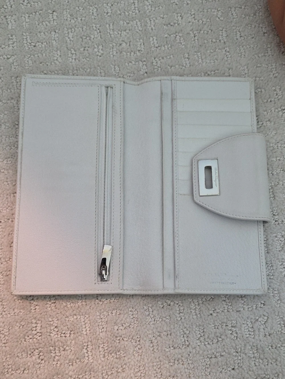 Ferragamo Elegant Cream Clutch Wallet with Silver Hardware